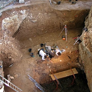 Gisement préhistorique des Fieux à Miers