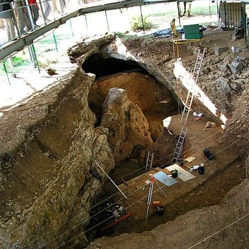 Gisement préhistorique des Fieux à Miers