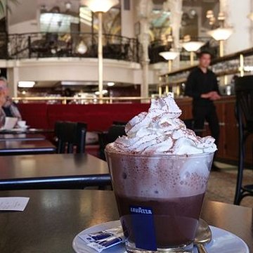 Grand Café de Moulins