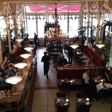 Grand Café de Moulins