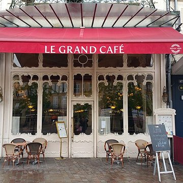 Grand Café de Moulins