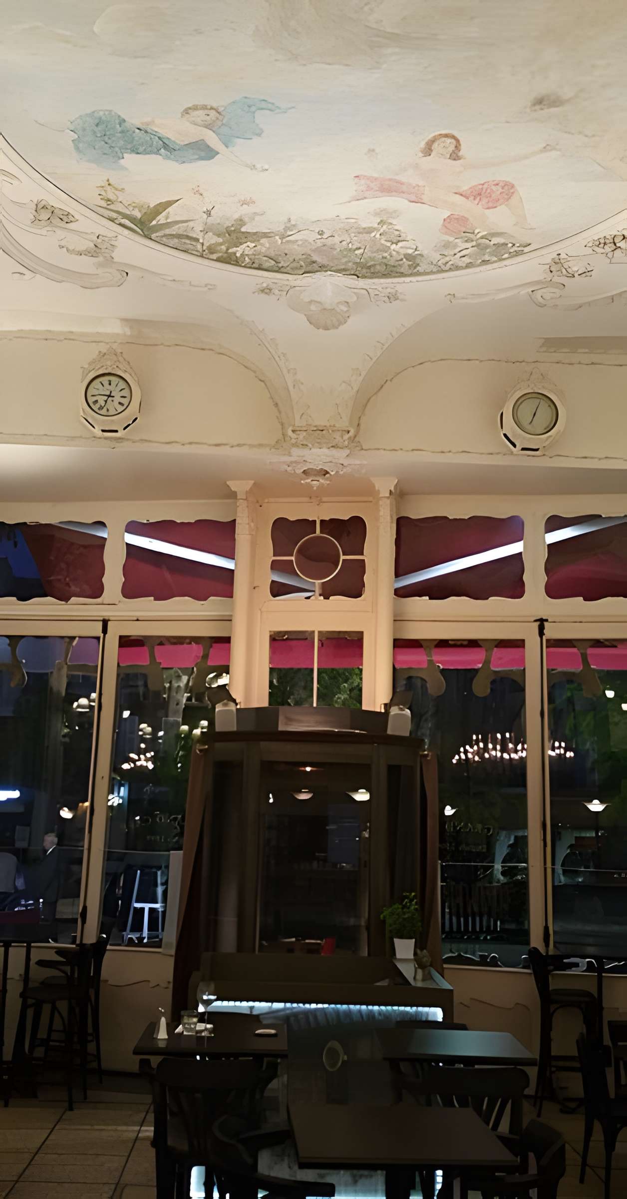 Grand Café de Moulins