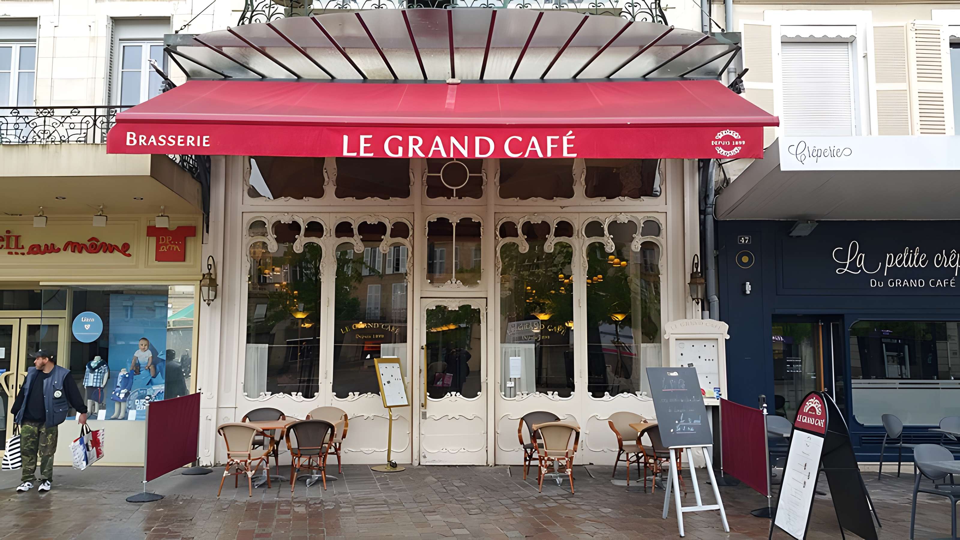 Grand Café de Moulins