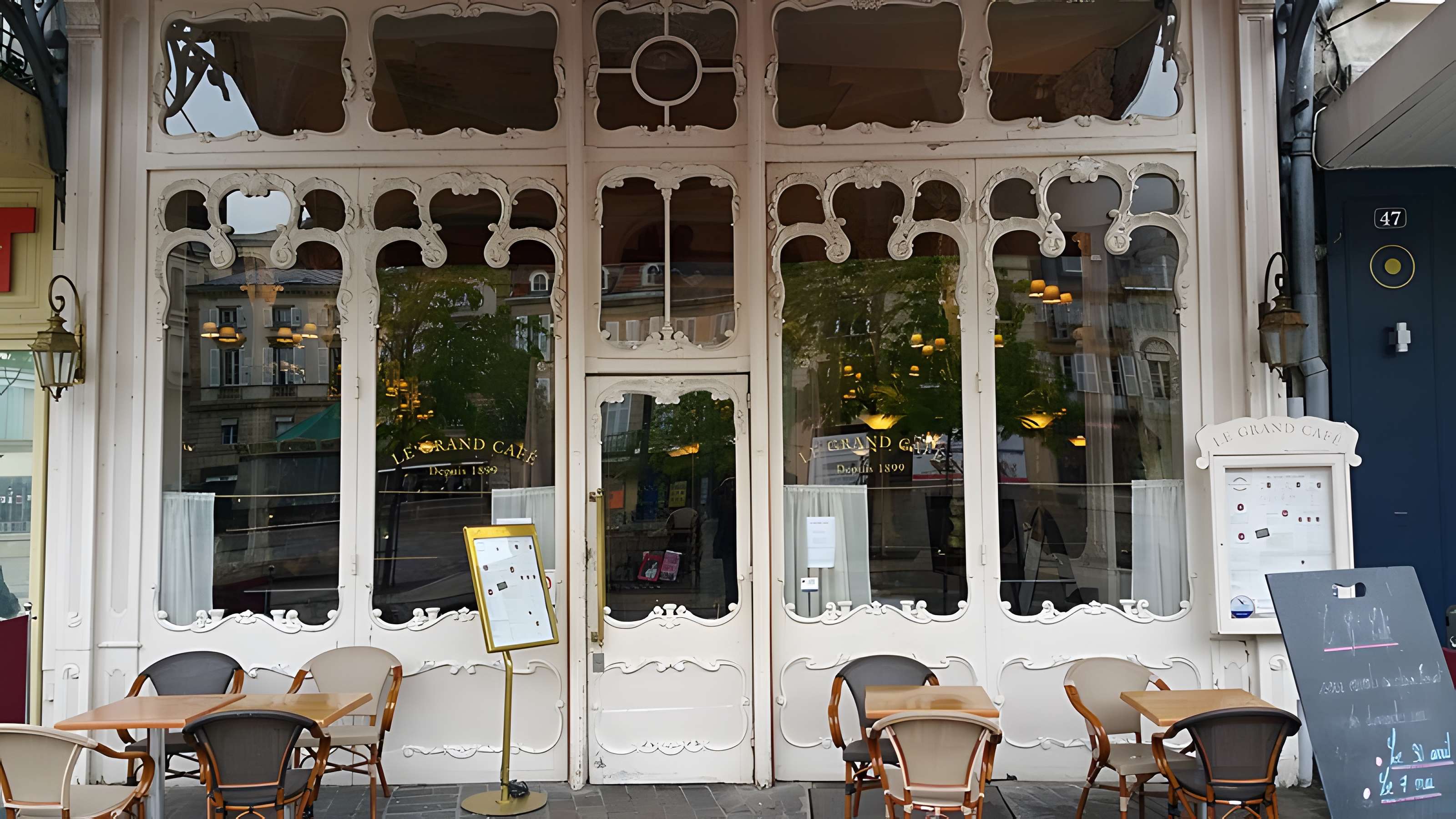 Grand Café de Moulins