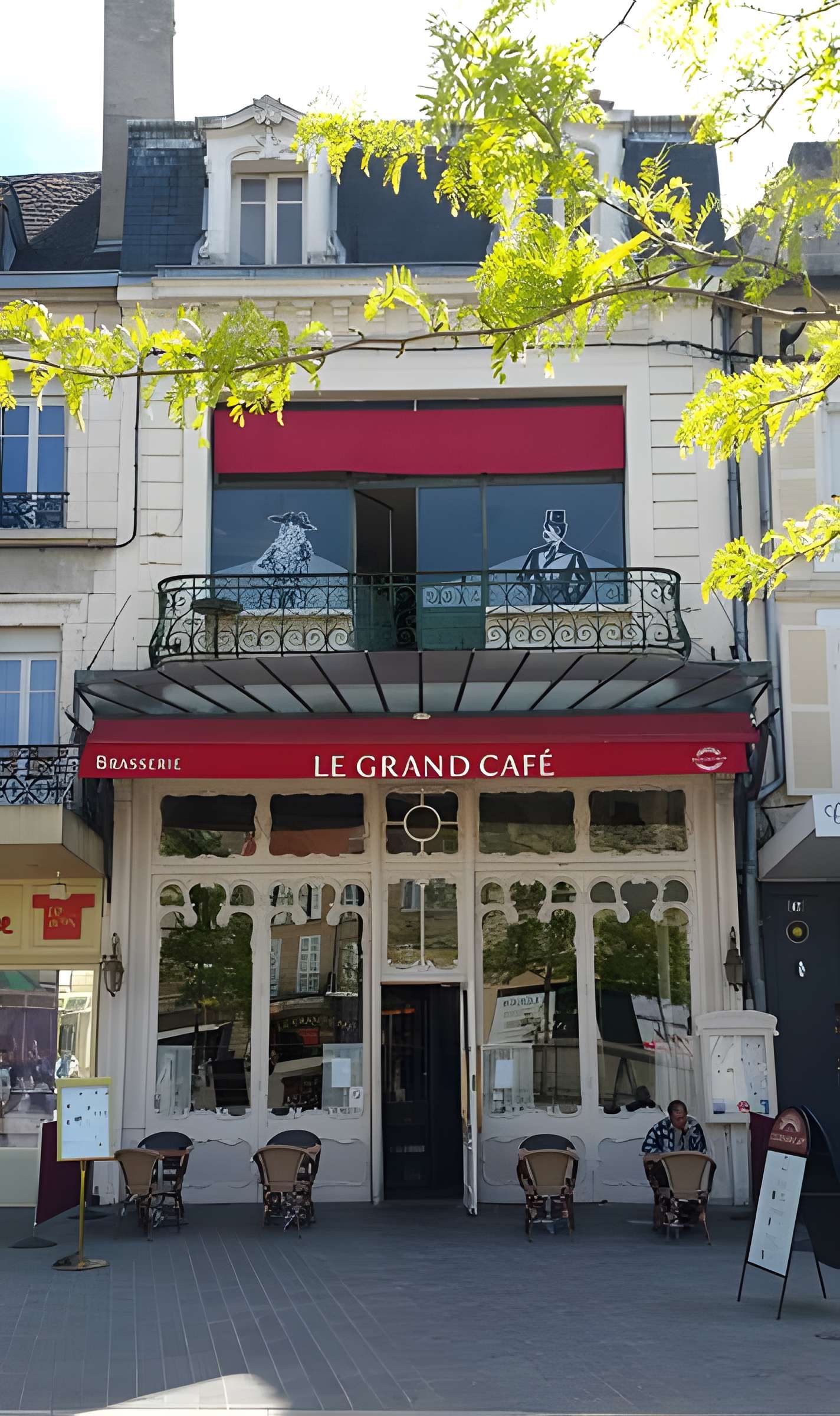 Grand Café de Moulins