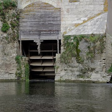 Grand moulin de Ballan