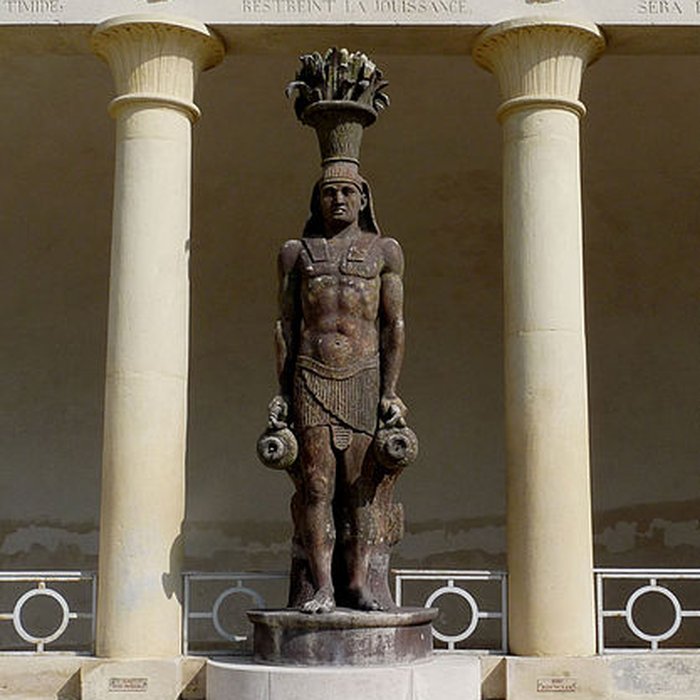 Photo de Fontaine-lavoir de Mauvages