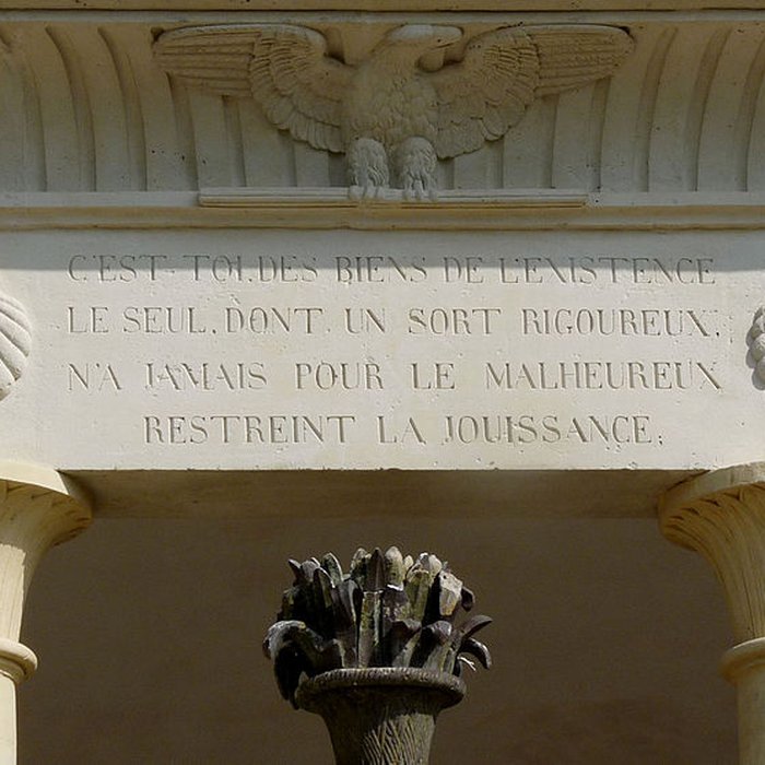 Photo de Fontaine-lavoir de Mauvages