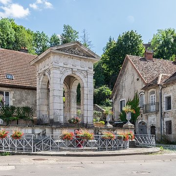 Grande fontaine de Gy