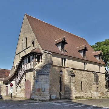 Grange aux dîmes de Bourges