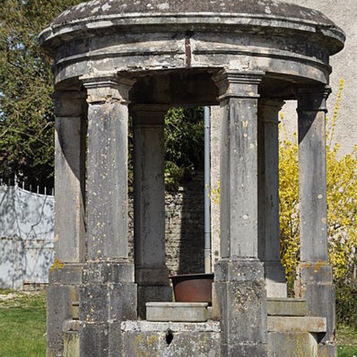 Photo de Fontaine-lavoir de Montagney
