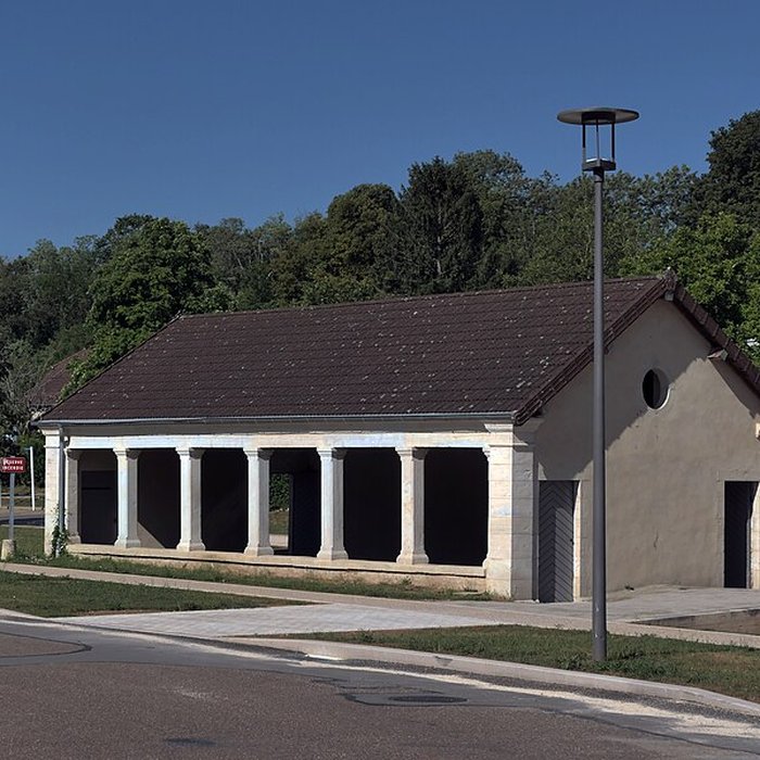 Photo de Fontaine-lavoir de Montagney