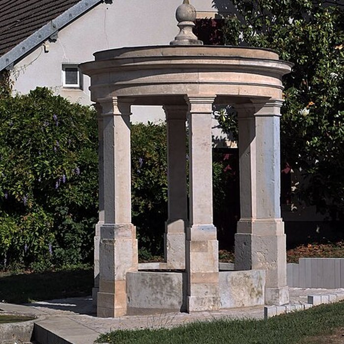 Photo de Fontaine-lavoir de Montagney