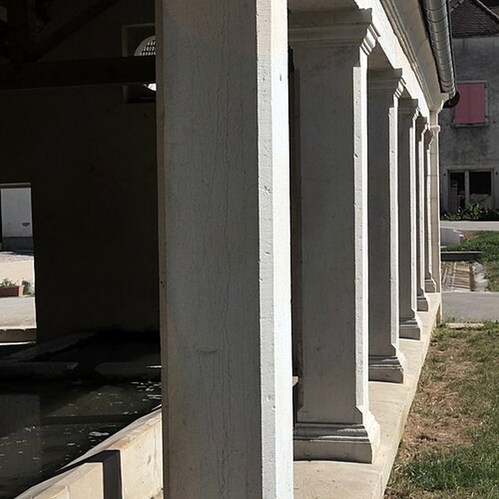 Photo de Fontaine-lavoir de Montagney