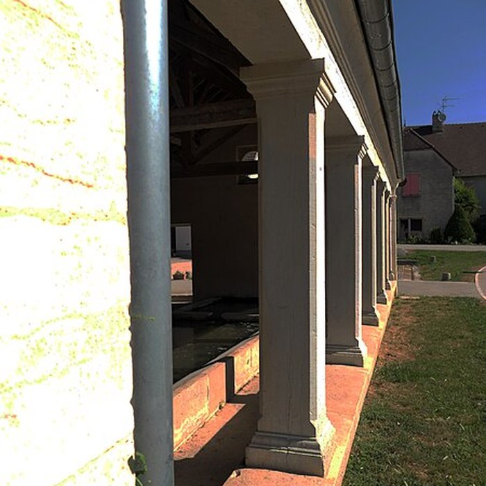 Photo de Fontaine-lavoir de Montagney