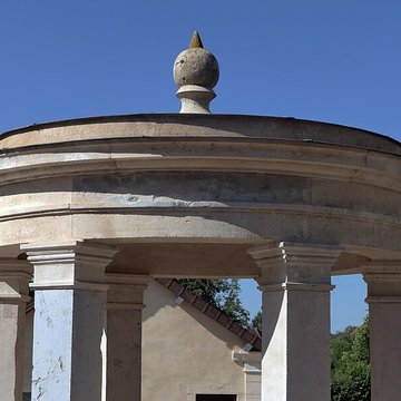 Fontaine-lavoir de Montagney