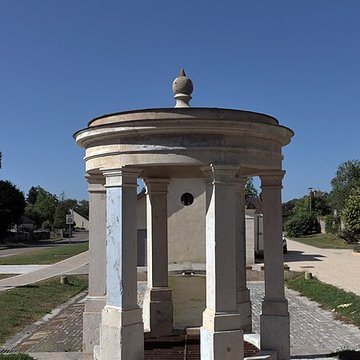 Fontaine-lavoir de Montagney