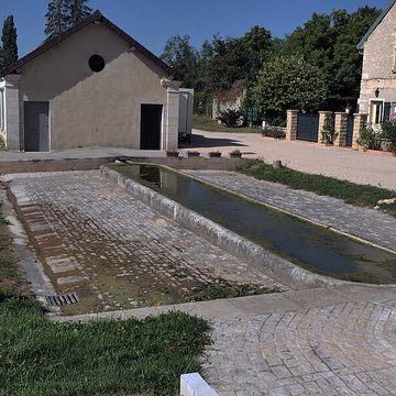 Fontaine-lavoir de Montagney
