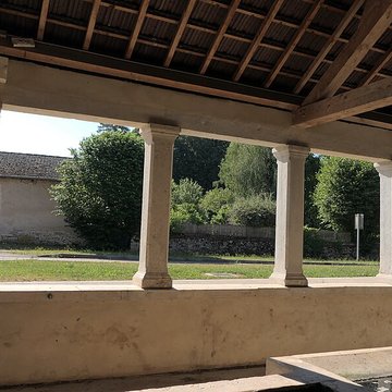 Fontaine-lavoir de Montagney