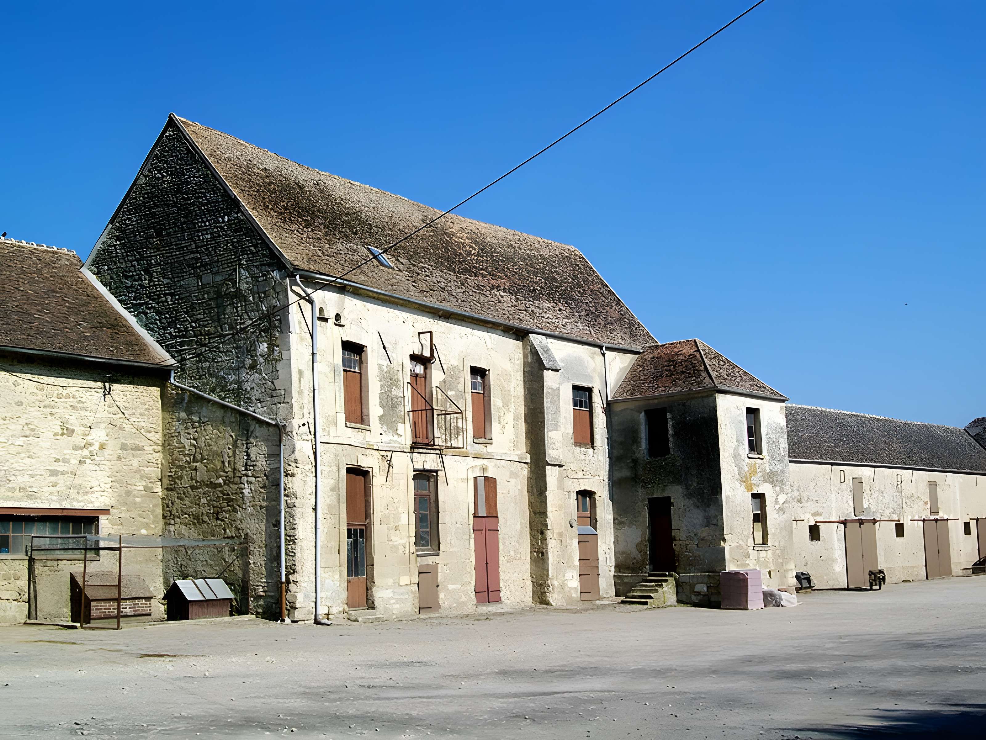 Grange de la ferme de Fourcheret à Fontaine-Chaalis