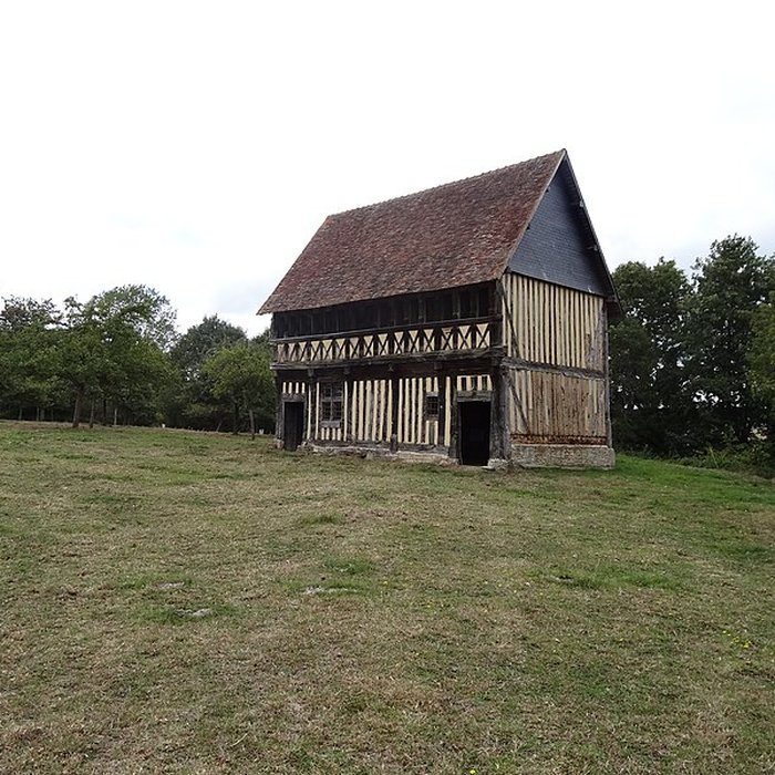 Photo de Grenier à dîmes de Saint-Gilles-de-Livet à Rumesnil