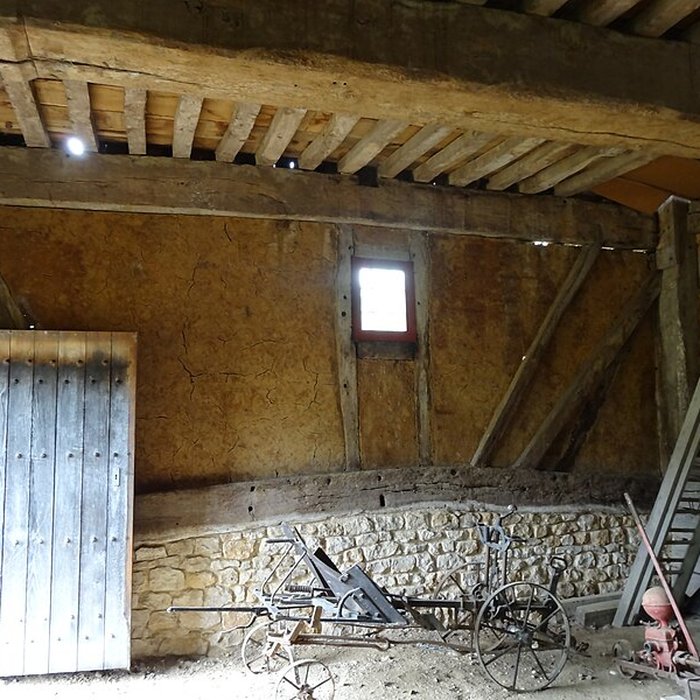 Photo de Grenier à dîmes de Saint-Gilles-de-Livet à Rumesnil