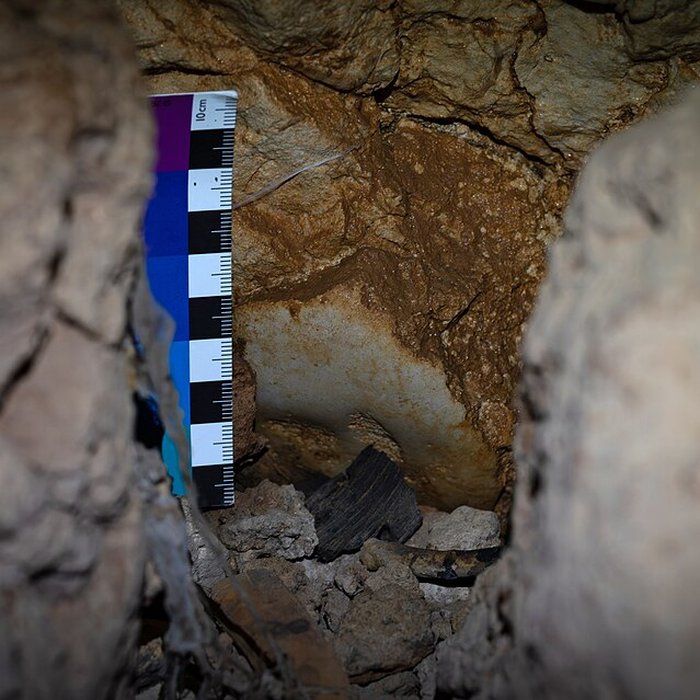 Photo de Grotte aux points dAiguèze