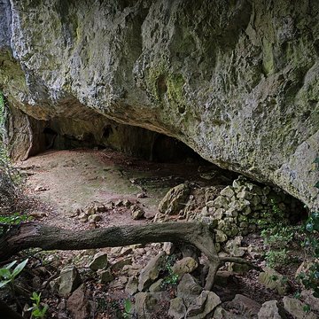 Grotte aux points dAiguèze