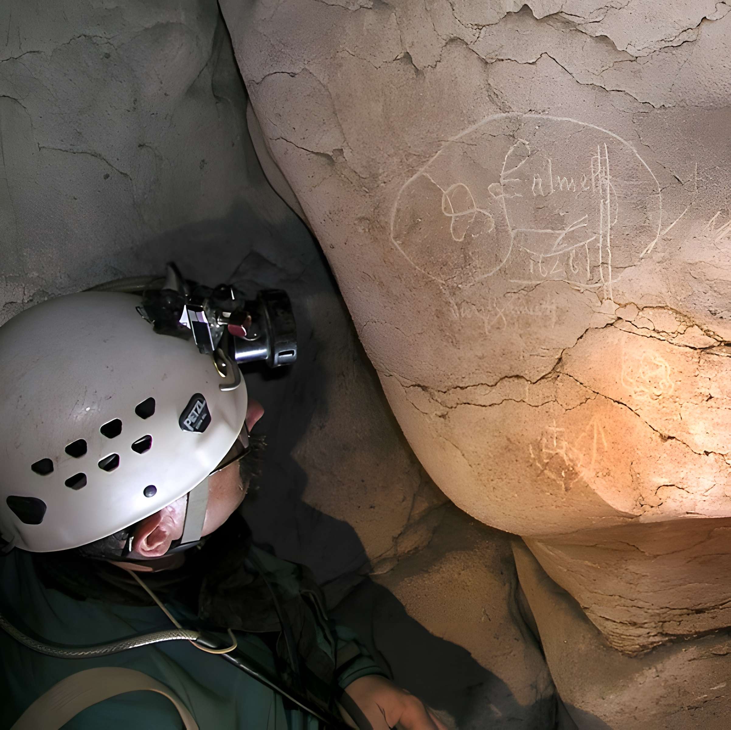 Grotte d'Aldène, dite également de Fauzan ou de la Coquille