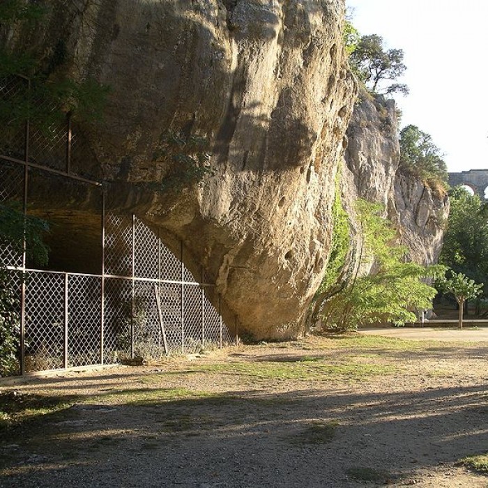 Photo de Grotte de la Salpêtrière à Vers-Pont-du-Gard
