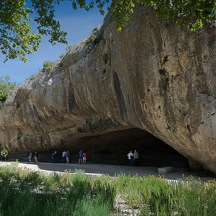 Photo de Grotte de la Salpêtrière à Vers-Pont-du-Gard