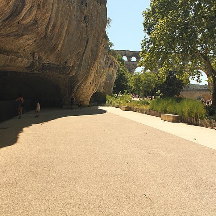 Photo de Grotte de la Salpêtrière à Vers-Pont-du-Gard