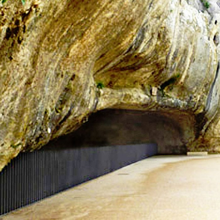 Photo de Grotte de la Salpêtrière à Vers-Pont-du-Gard