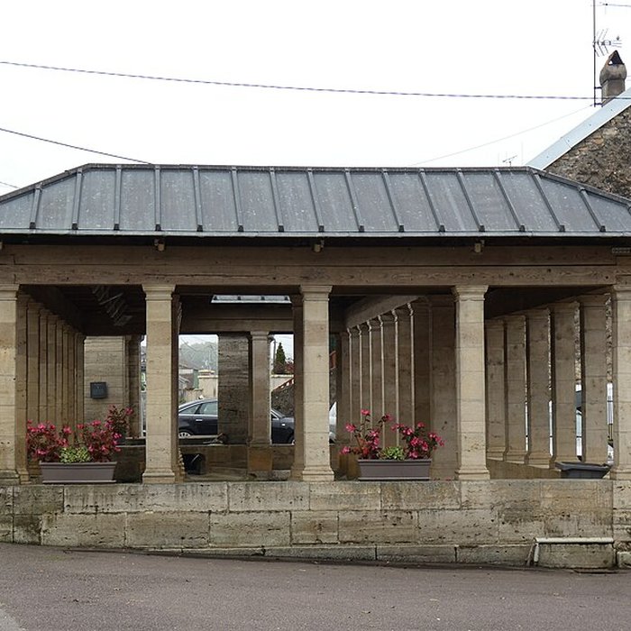 Photo de Fontaine-lavoir sud dOyrières