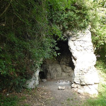 Grotte Sainte-Reine à Pierre-la-Treiche