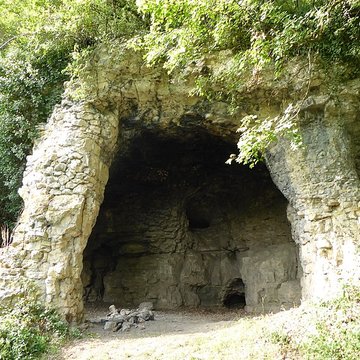 Grotte Sainte-Reine à Pierre-la-Treiche