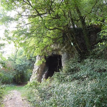 Grotte Sainte-Reine à Pierre-la-Treiche