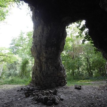 Grotte Sainte-Reine à Pierre-la-Treiche