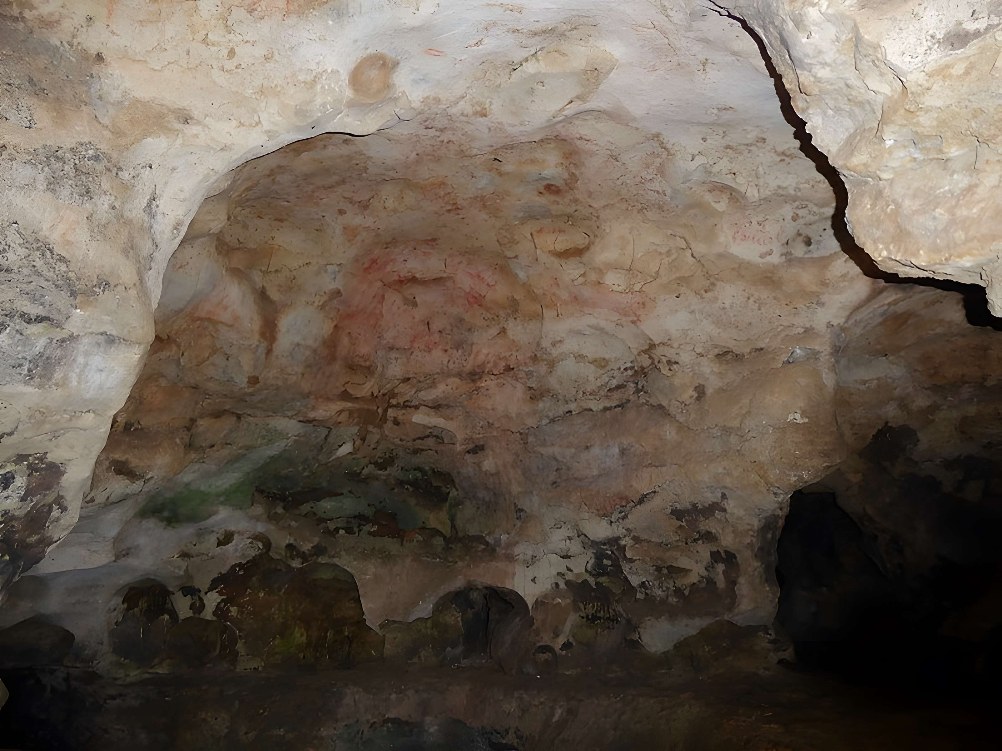 Grotte Sainte-Reine à Pierre-la-Treiche