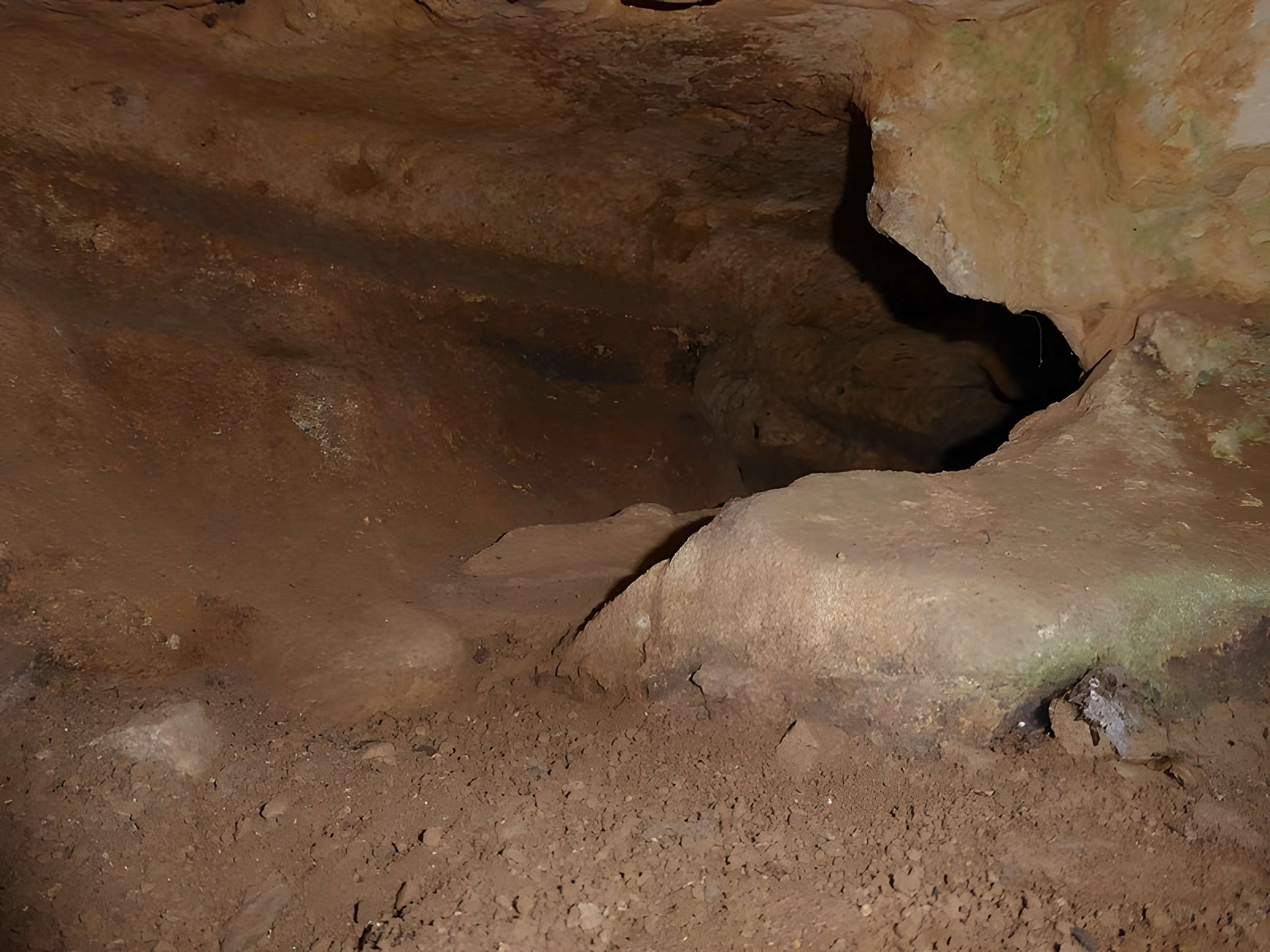 Grotte Sainte-Reine à Pierre-la-Treiche
