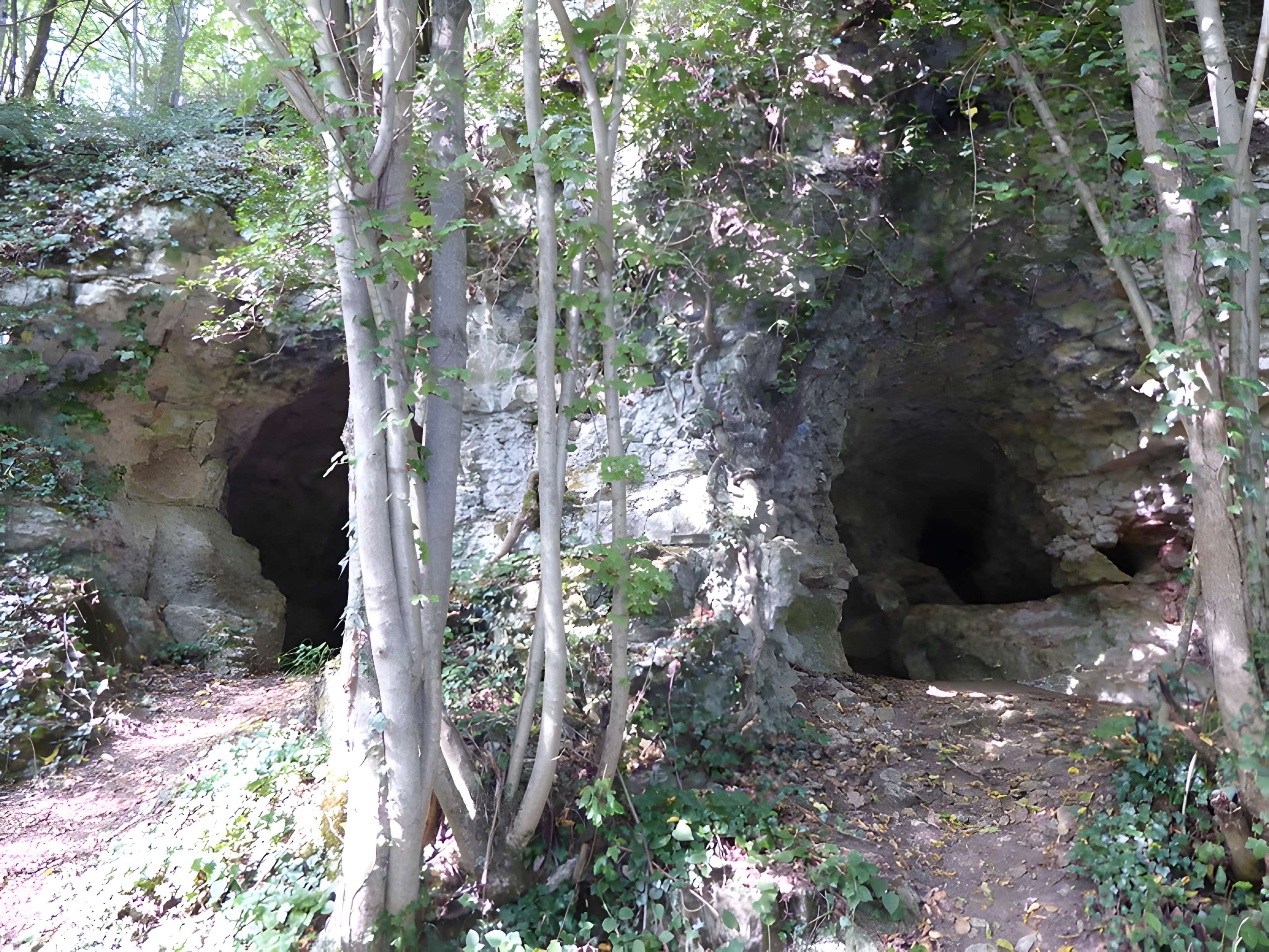 Grotte Sainte-Reine à Pierre-la-Treiche