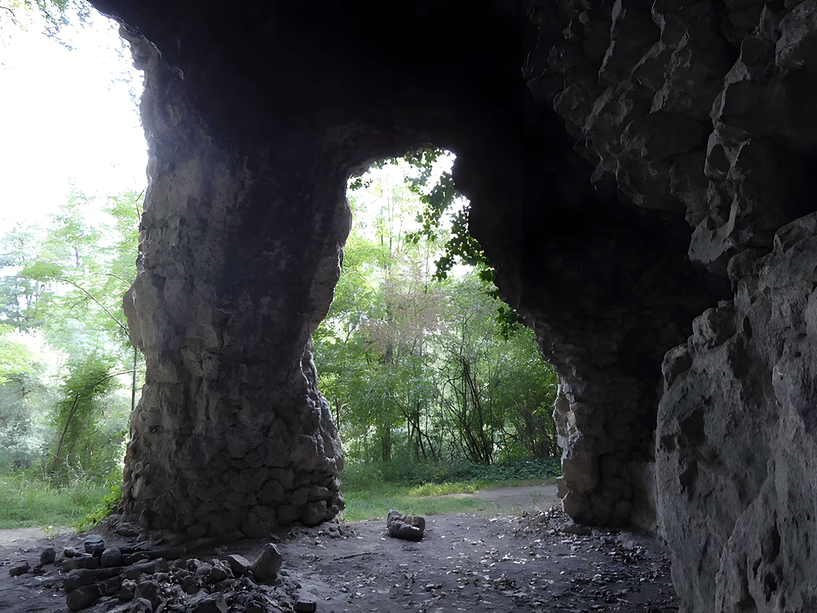 Grotte Sainte-Reine à Pierre-la-Treiche