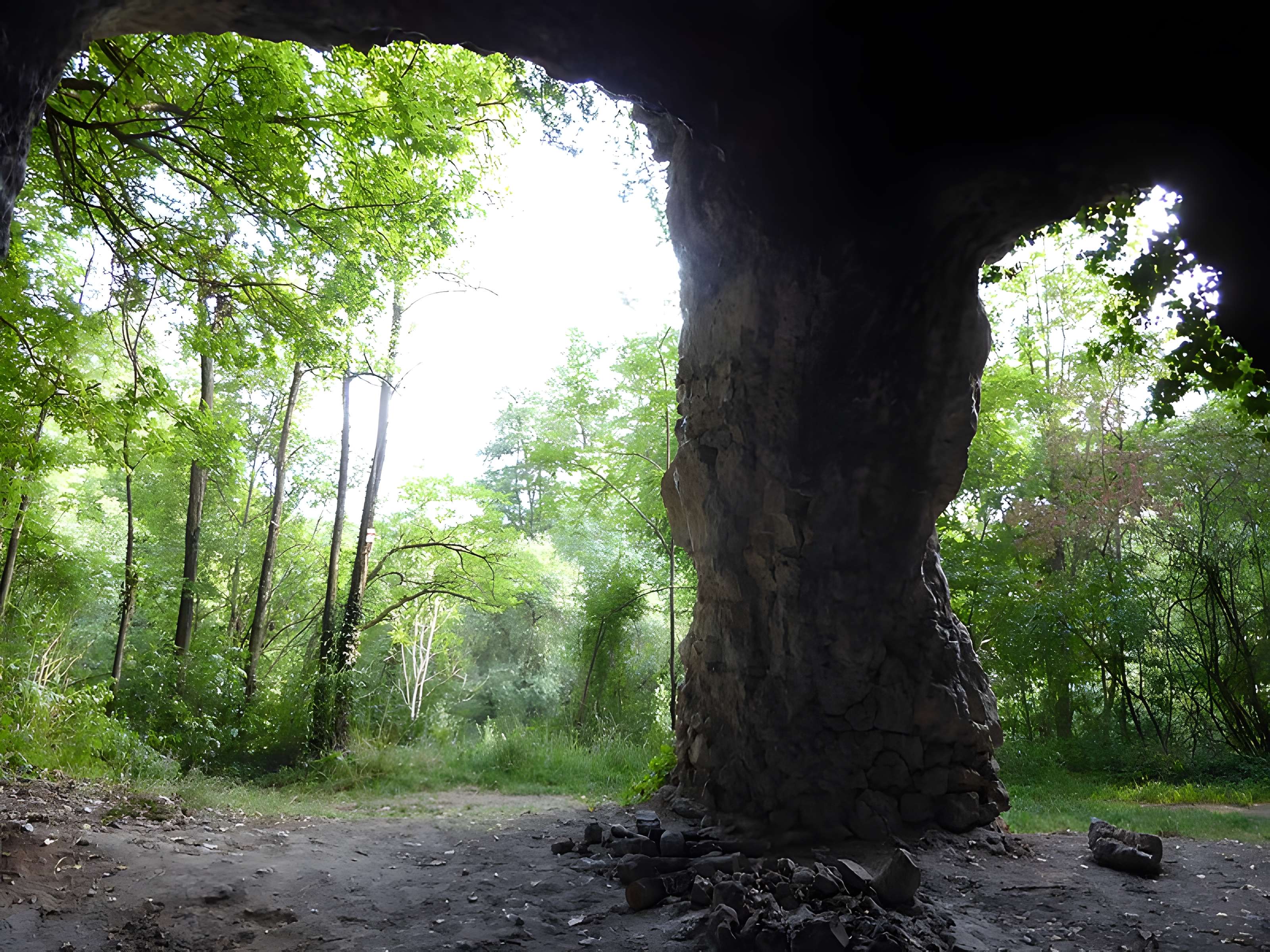 Grotte Sainte-Reine à Pierre-la-Treiche