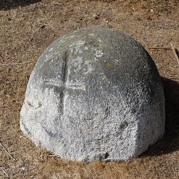 Groupe de cinq stèles gauloises de Saint-Agathon