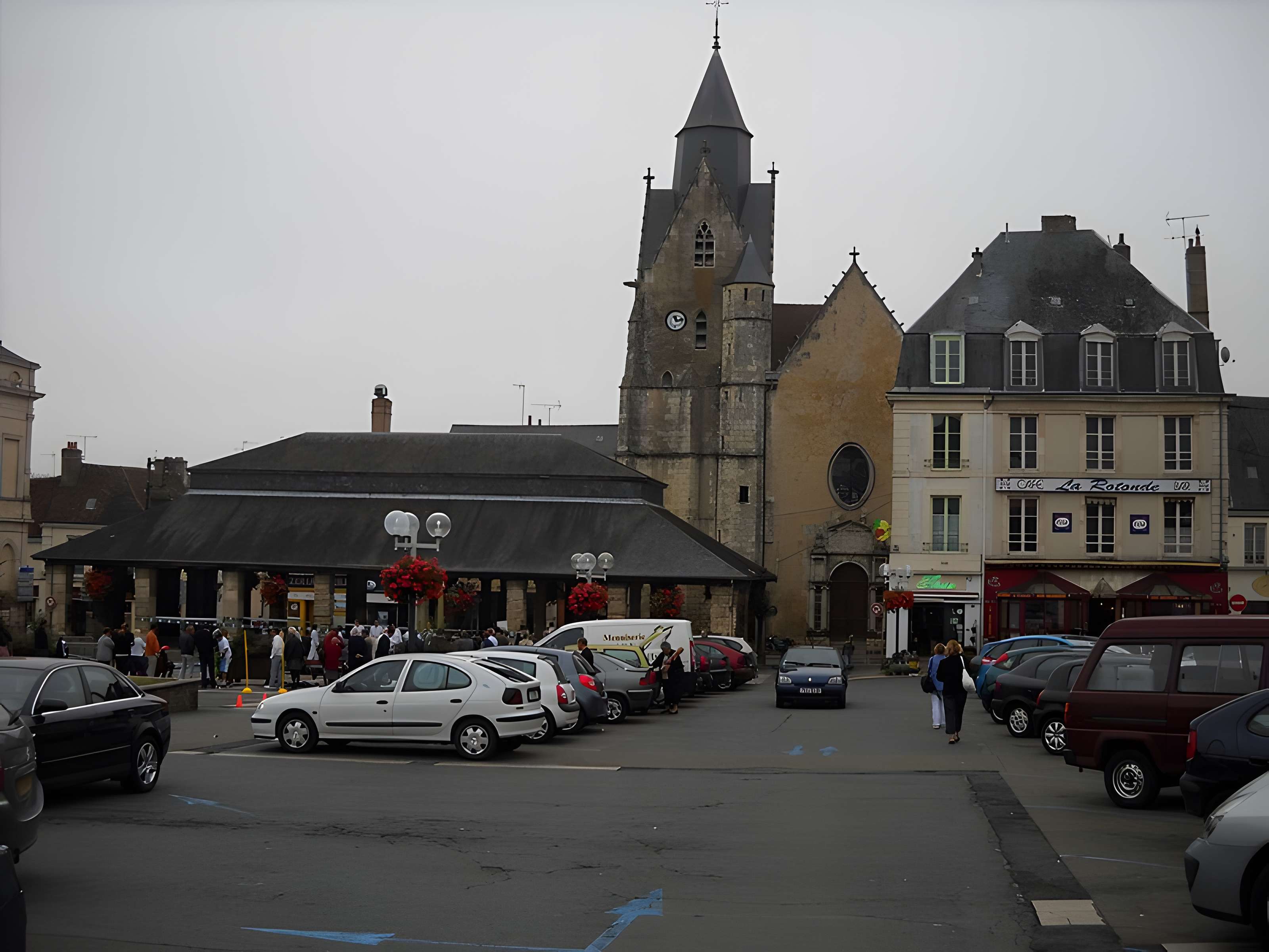 Halle aux grains de Mamers