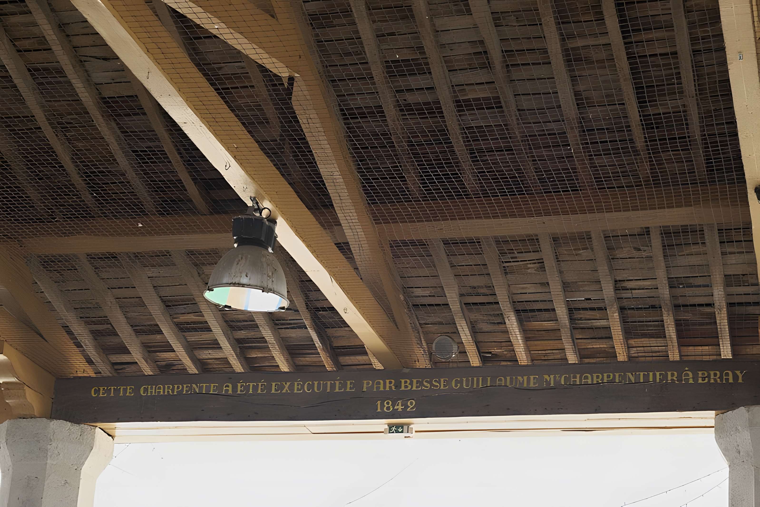 Halle de Bray-sur-Seine