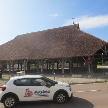 Halle de Piney