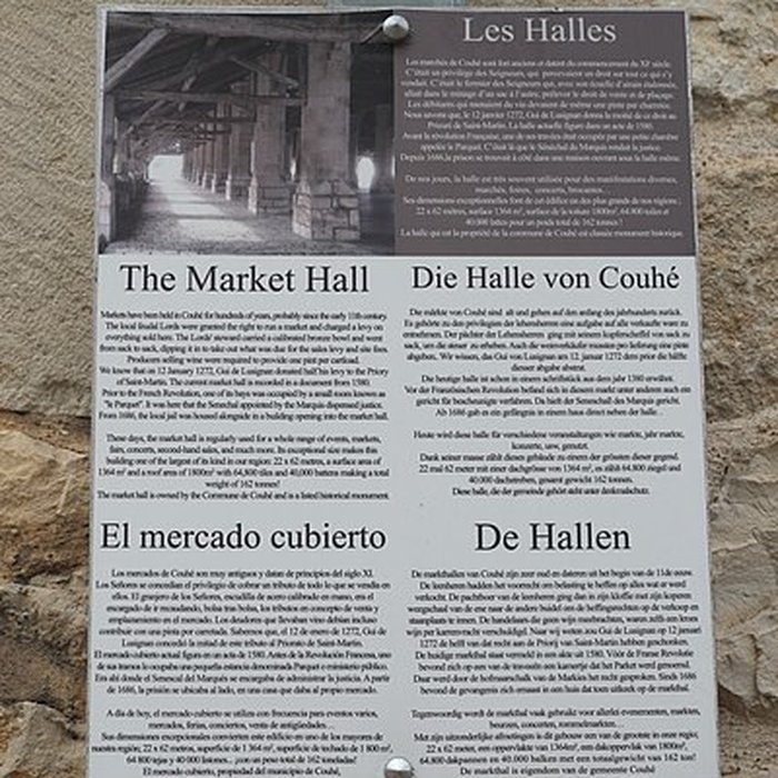 Photo de Halles de Couhé