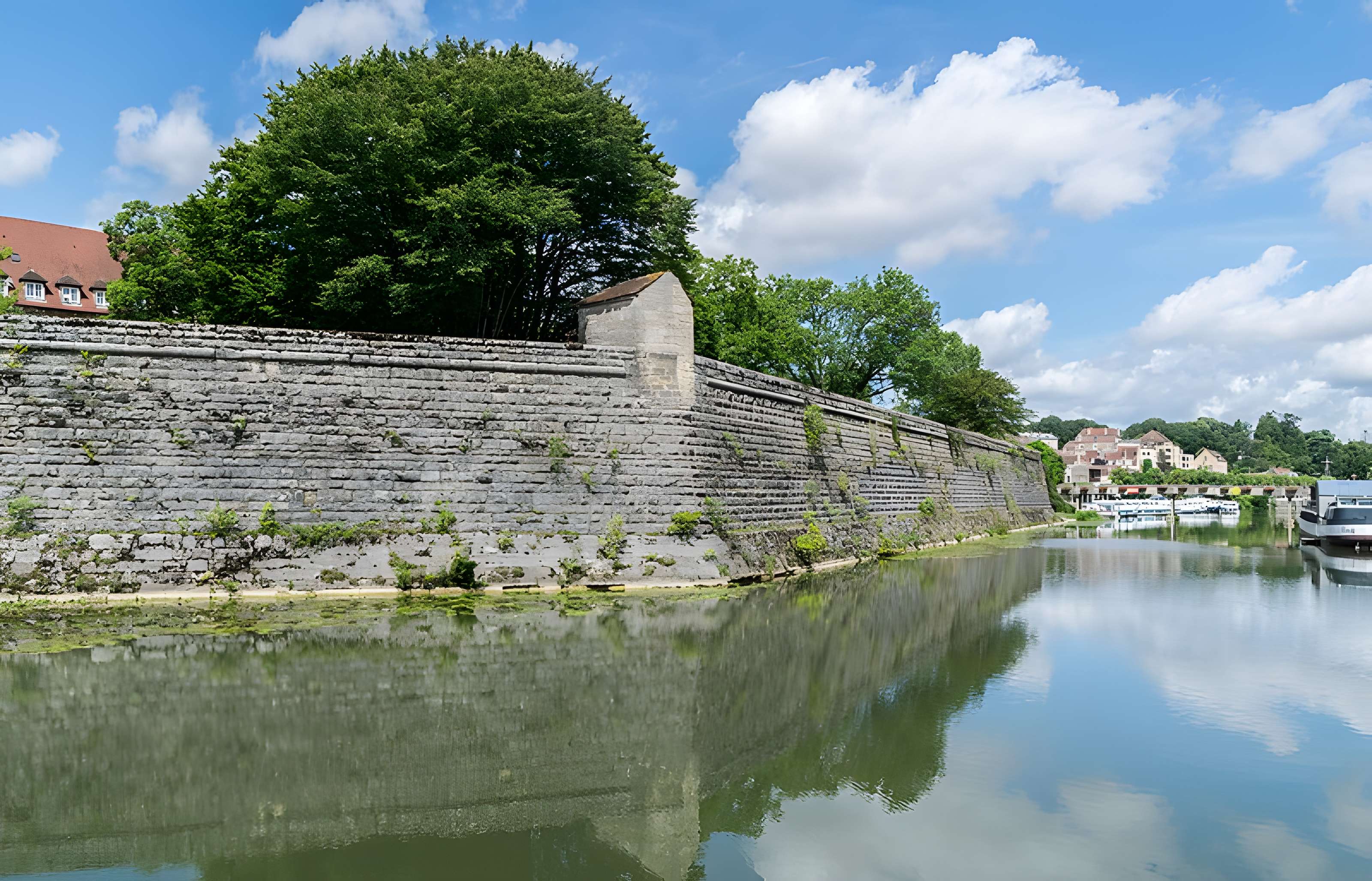 Hôpital de la Charité de Dole
