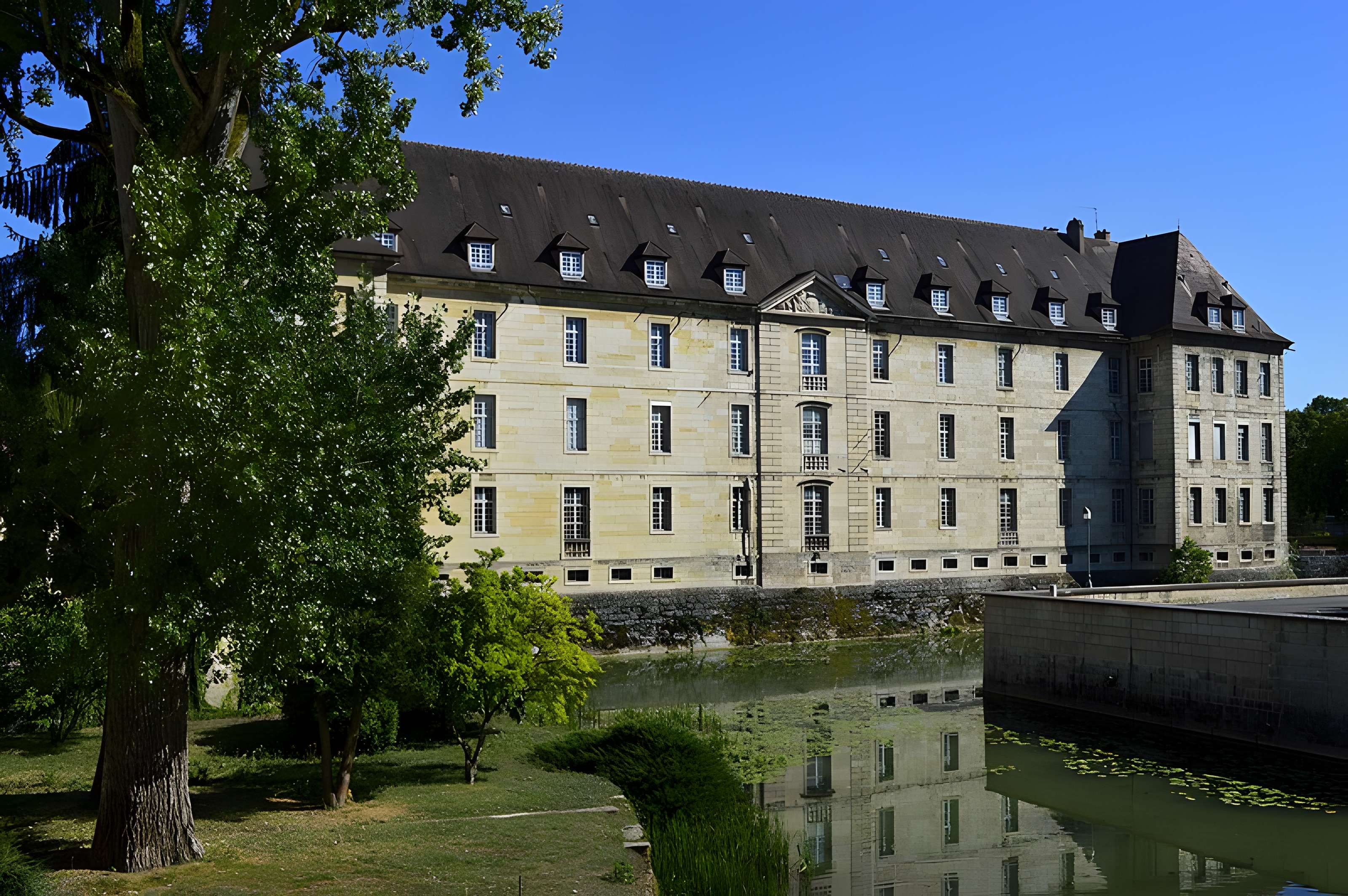Hôpital de la Charité de Dole